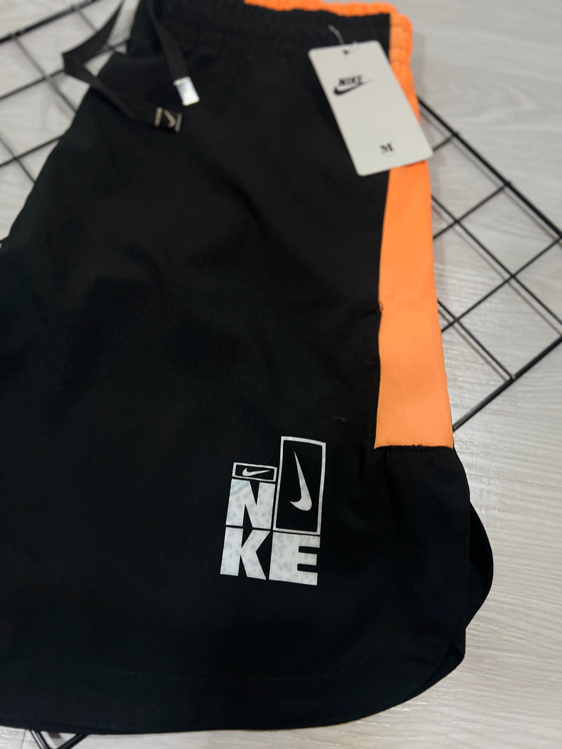 Bermuda Nike